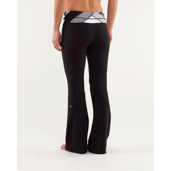 Lululemon Reversible Groove Flare Yoga Pants Slim Leg 6 Rare Prin Waisband Luon - Picture 4 of 14
